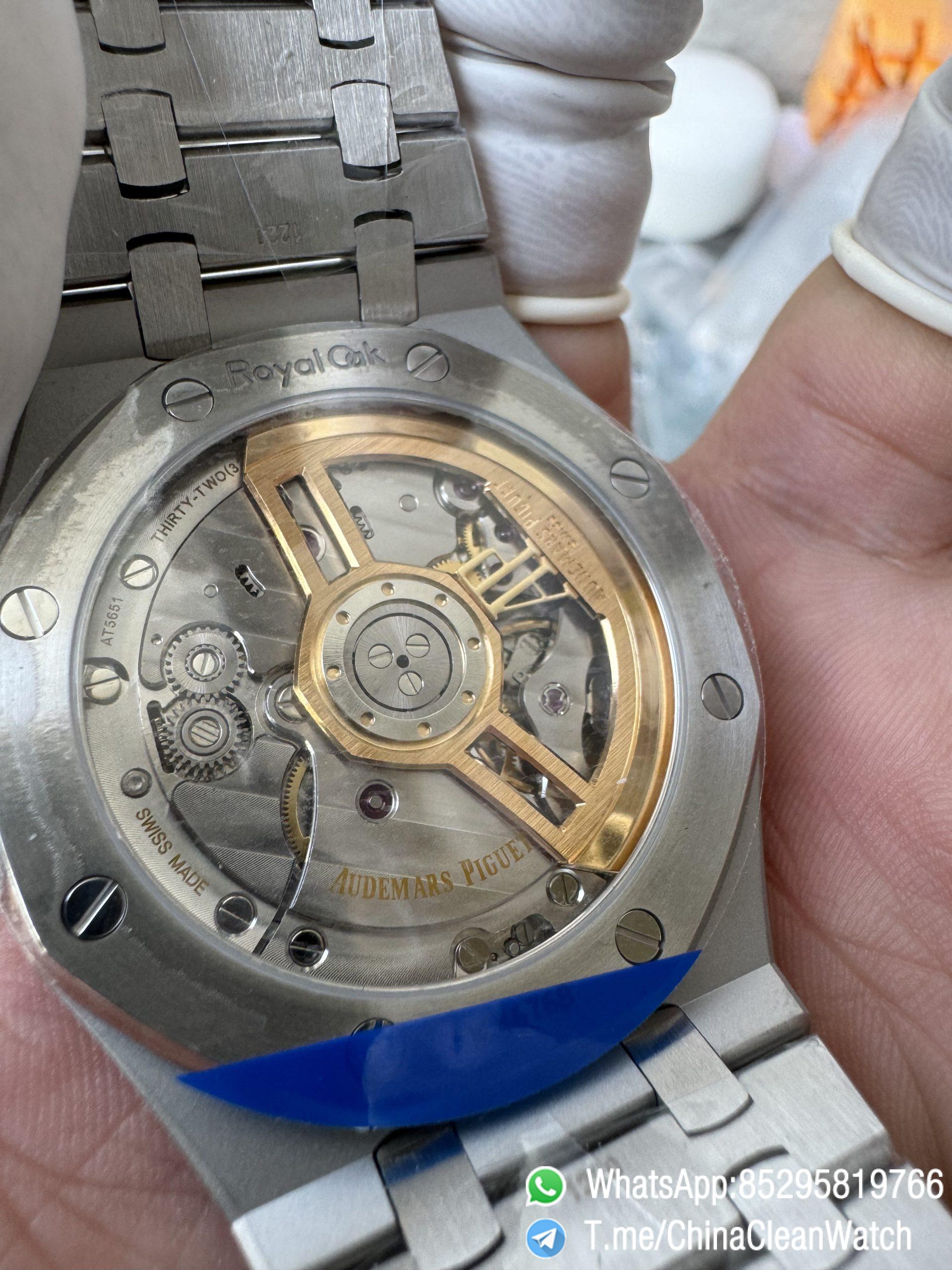 APS Factory Royal Oak KAWS 15500 XX Dial Stainless Steel Case Bracelet SA4302 Super Clone Movement 17 APS Factory Royal Oak KAWS 15500 XX Dial Stainless Steel Case Bracelet SA4302 Super Clone Movement 17