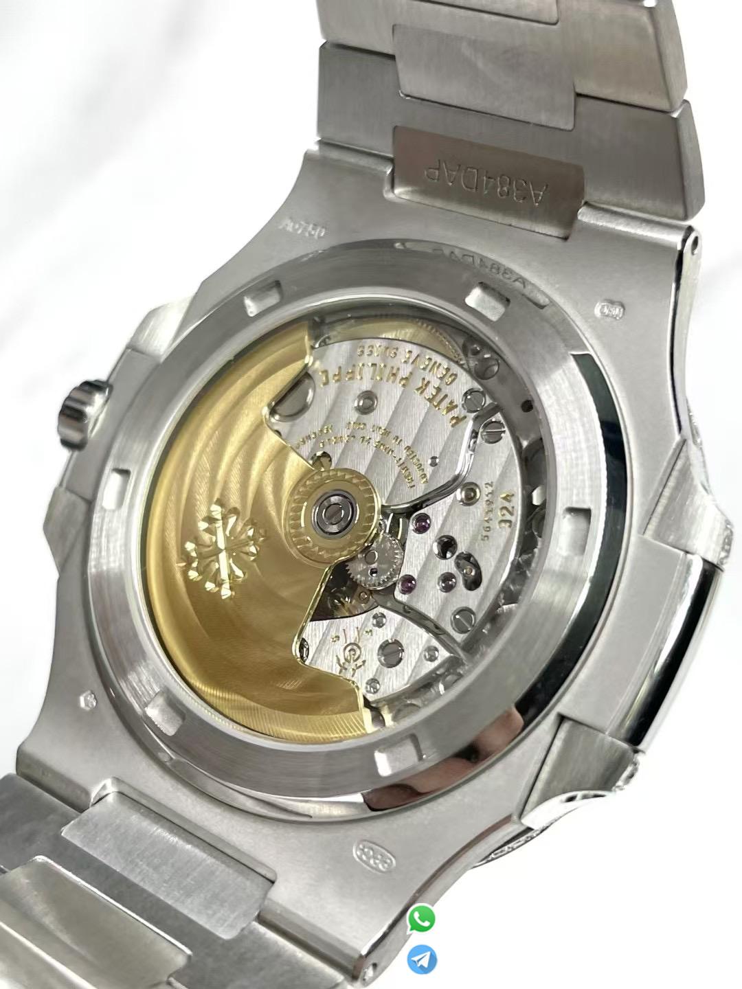 CNC Superb Iced Out Nautilus 5711 Green Diamonds Bezel Coating Lab Diamonds on 18K white gold Case Bracelet Genuine 324 Movement 09 CNC Superb Iced Out Nautilus 5711 Green Diamonds Bezel Coating Lab Diamonds on 18K white gold Case Bracelet Genuine 324 Movement 09