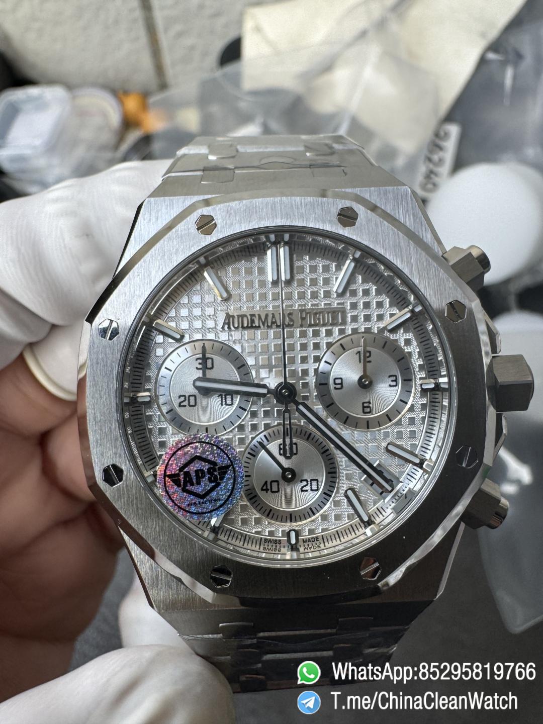 APS Factory Super Clone AP Royal Oak Chrono 26240 Silver Dial Stainless Steel Case and Bracelet SuperClone 4401 Movement 03 APS Factory Super Clone AP Royal Oak Chrono 26240 Silver Dial Stainless Steel Case and Bracelet SuperClone 4401 Movement 03