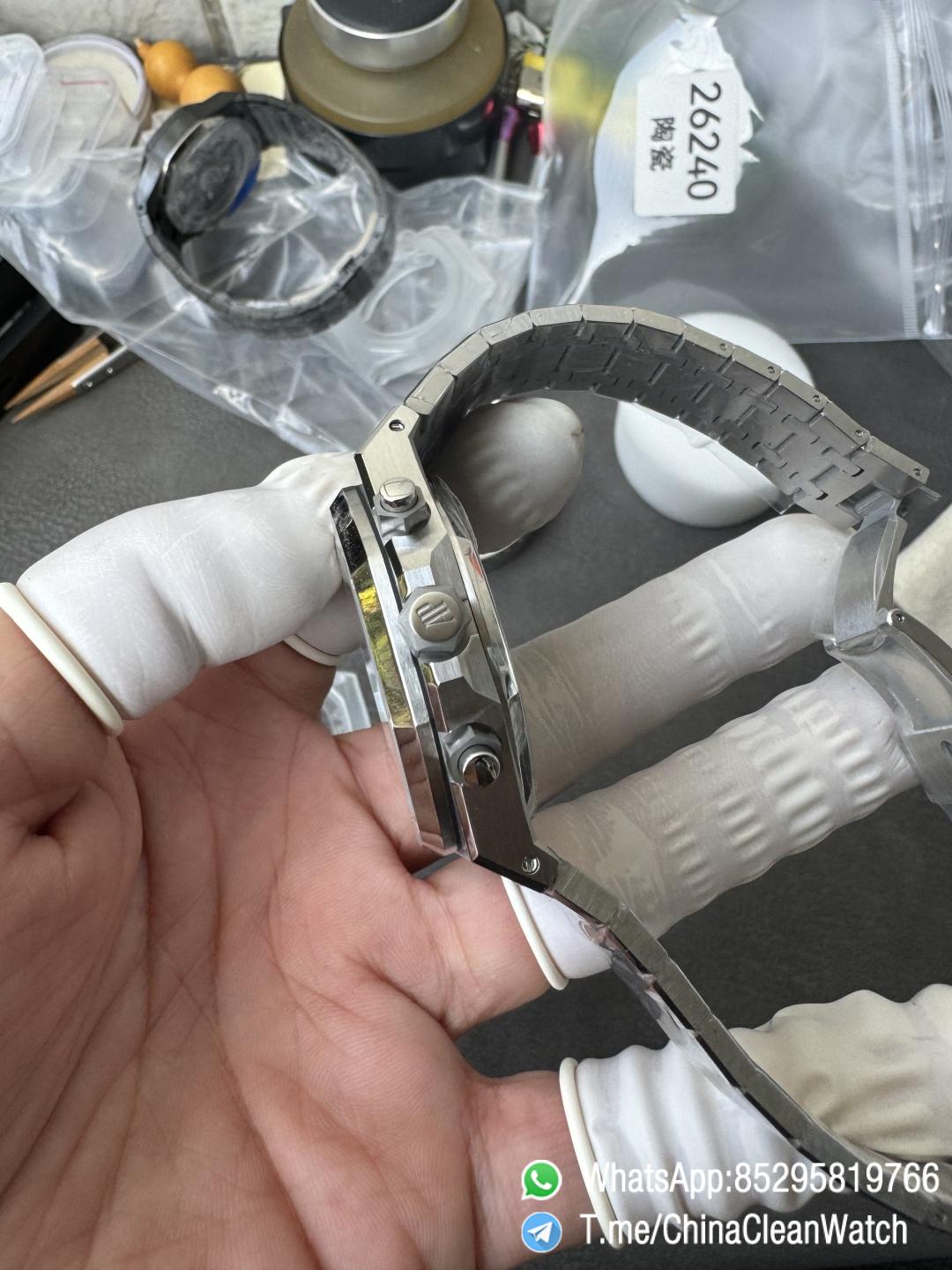 APS Factory Super Clone Royal Oak Chrono 26240 Black Dial on Stainless Steel Case and Bracelet SuperClone 4401 Movement 09 APS Factory Super Clone Royal Oak Chrono 26240 Black Dial on Stainless Steel Case and Bracelet SuperClone 4401 Movement 09