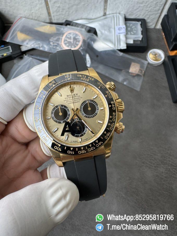 Clean Factory Watches VSF Gain Weight 137g Daytona 126518 Yellow Gold Dial Black Center Chrono Dial Luminos Indexes DD4131 Caliber Oysterflex Strap 02