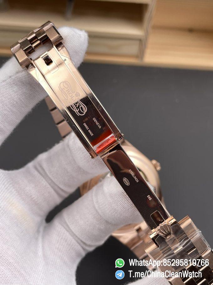 ESF Super Clone Land Dweller 127335 0001 Rose Gold Case Honeycomb Motif White Dial 40mm SuperClone 7135 Movement Jubilee Bracelet 07