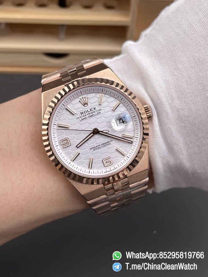 ESF Super Clone Land Dweller 127335 0001 Rose Gold Case Honeycomb Motif White Dial 40mm SuperClone 7135 Movement Jubilee Bracelet 09