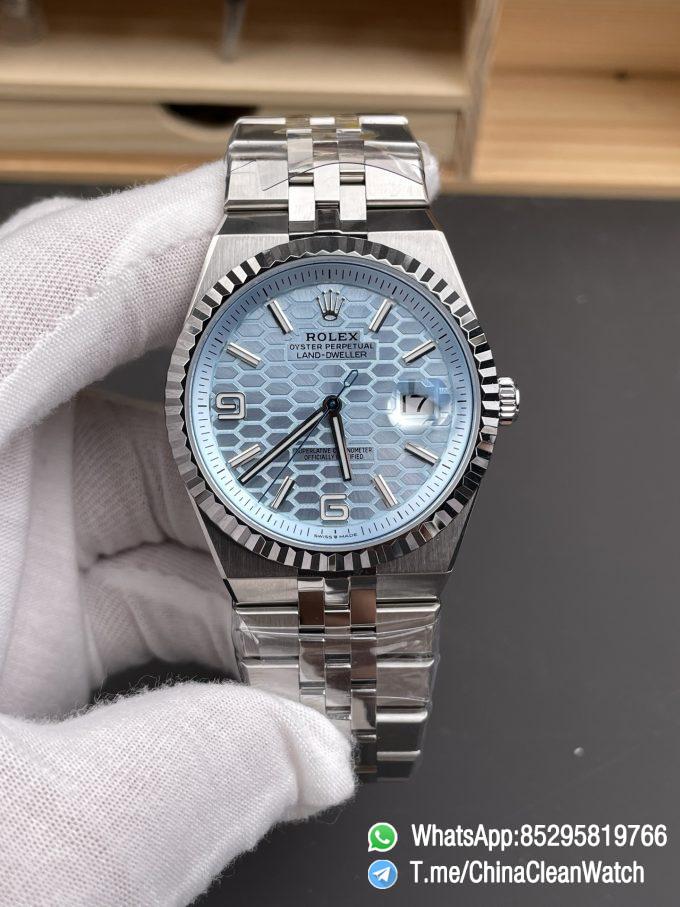 ESF Super Clone Land Dweller 127336 0001 Honeycomb Motif Blue Dial 40mm SuperClone 7135 Movement Jubilee Bracelet 01